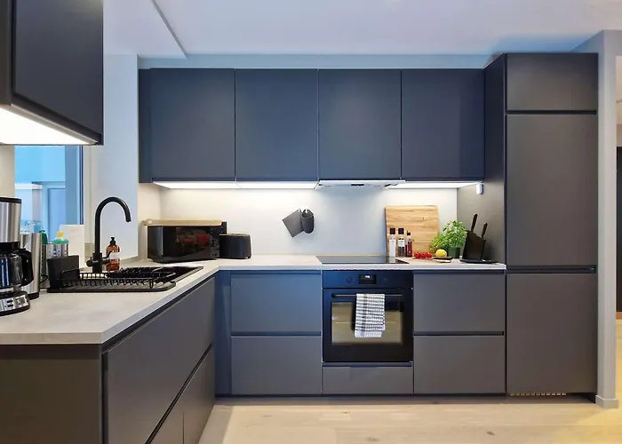 Brand New & High-end 3 Bedrooms 2 Bathrooms ベルゲン