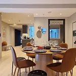 Holiday home Brand New & High-end 3 Bedrooms 2 Bathrooms Bergen
