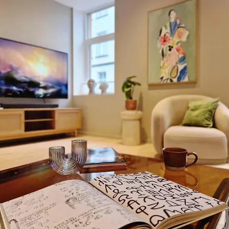 Brand New & High-end 3 Bedrooms 2 Bathrooms * Bergen