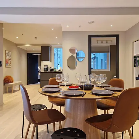 Tatil Evi Brand New & High-end 3 Bedrooms 2 Bathrooms Bergen