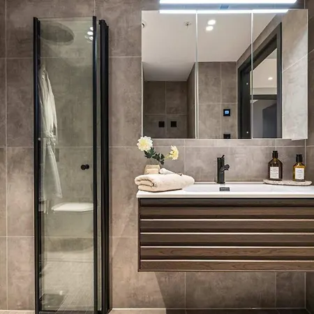 Tatil Evi Brand New & High-end 3 Bedrooms 2 Bathrooms *